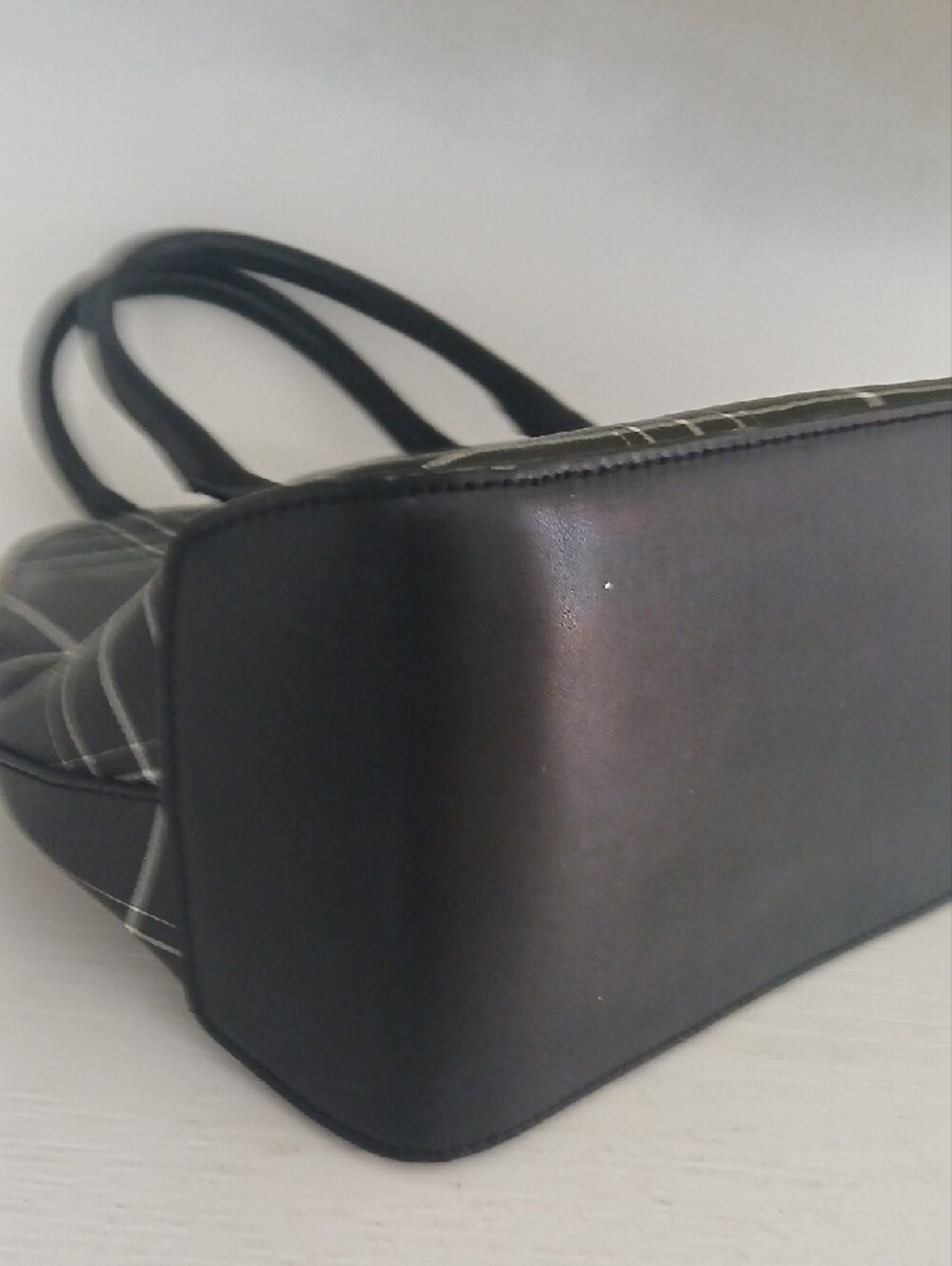 A New Day Plaid Dome Satchel - Picture 4 of 9